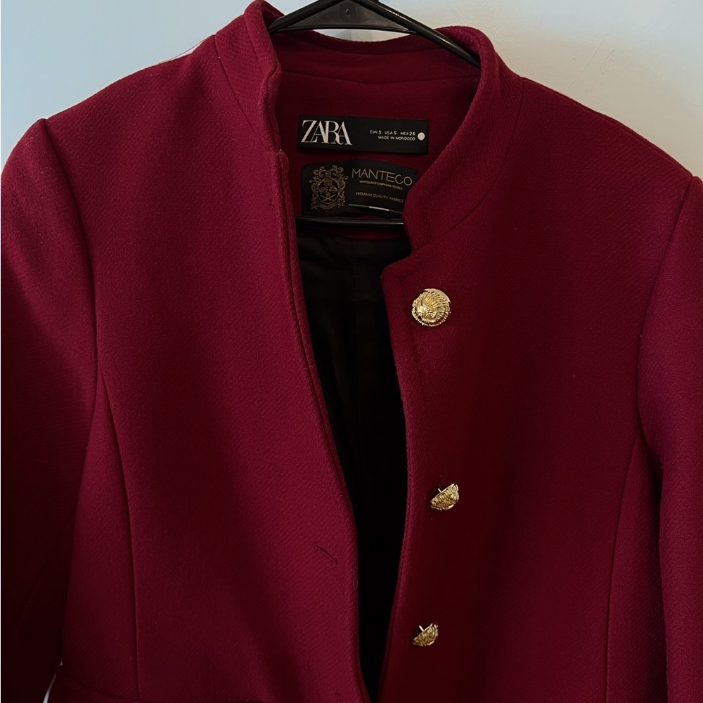 Zara wool coat with gold buttons